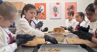 Kartepe'deki ilkokulda "Türkiye Yüzyılı Maarif Modeli" ile çok yönlü eğitim