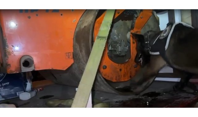 Kocaeli'de dev operasyon: Asfalt silindirinde 102 kilo metamfetamin bulundu