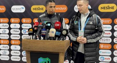 Rigoberto Rivas: "İlk yarıyı 3 puanla kapattığımız için mutluyuz"