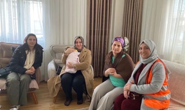 AK PARTİ ÇAYIROVA KADIN KOLLARI'NDAN KARDEŞLİK ZİYARETLERİ