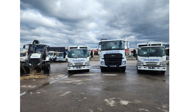 Gölcük Belediyesi araç filosunu güçlendirdi