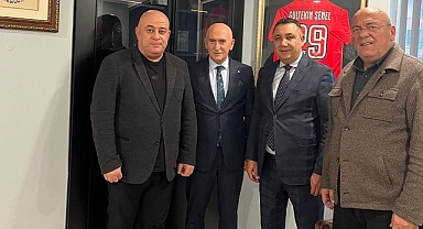 Gümüşhane'nin Geleceği Masada: Belediye başkanı Başer ve Heyetinden Efora Hamlesi!