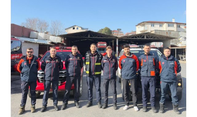 Kocaeli Büyükşehir İtfaiyesi, taşkın riskine karşı Edirne'de