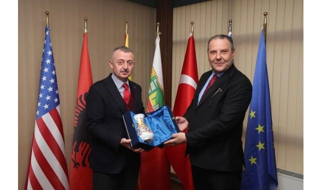 Kocaeli, Kırçova ile kardeş şehir olacak