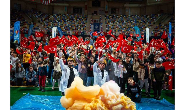 Kocaeli'de 13 bini aşkın çocuk yarıyıl tatilini etkinliklerle değerlendirdi