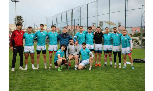 Körfez Gençlerbirliği, ragbi şampiyonasının ilk etabını ikinci tamamladı