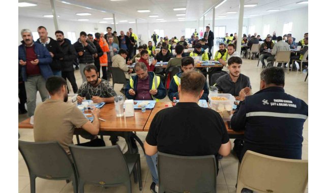 Körfezray şantiyesinde deprem şehitleri anıldı: Bölgeye 100 milyon liralık destek sağlandı