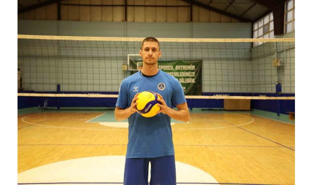 Perunicic ve Ashki'den Kağıtspor'a övgü