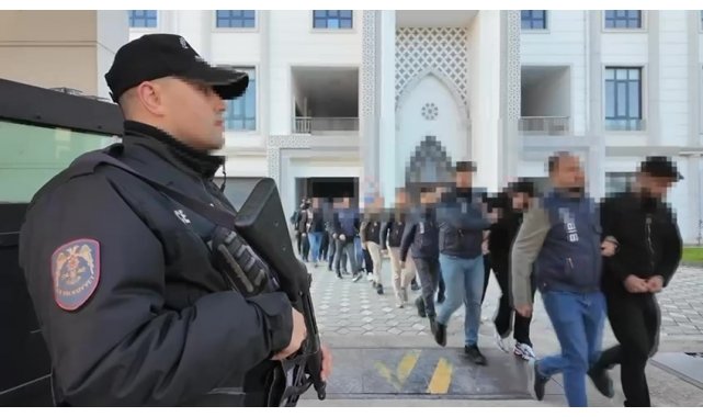 Sahte ilan ve oltalama yöntemiyle dolandırıcılık yapan 21 şüpheli tutuklandı