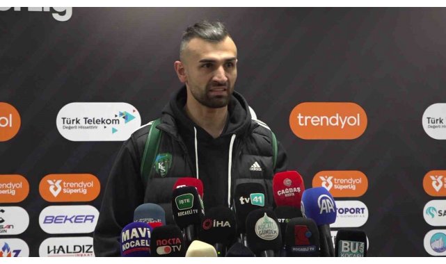 Serdar Dursun: "Normalde kazanmamız gereken maçı 1 puanla devam ettik"