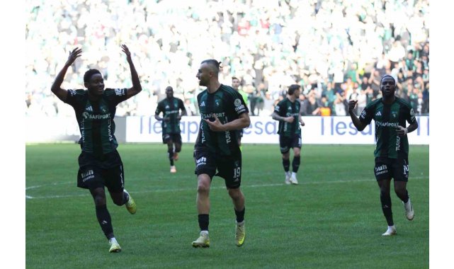 Trendyol Süper Lig: Kocaelispor: 3 - Gaziantep FK: 0