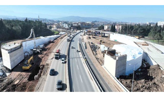 Başiskele Kavşağı projesinin yüzde 54'ü tamamlandı