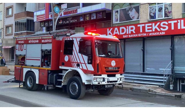 Bilgisayar patladı, ofiste yangın çıktı