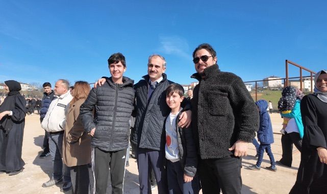 ÇAYIROVA'DA MEKKE ATMOSFERİ: UMREYE GİDEMEYENLER HASRET GİDERİYOR