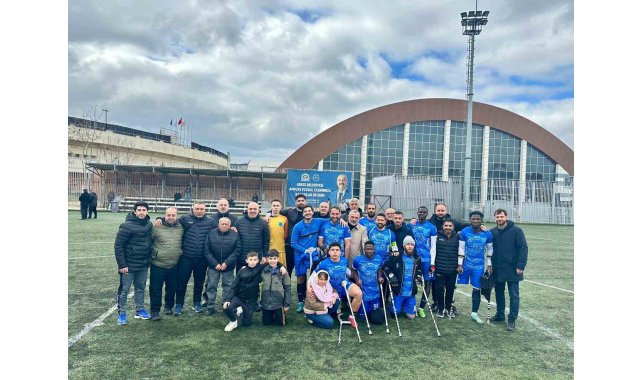 Gebze Belediyesi Ampute Futbol Takımı, Türkiye Kupası'nda tur atladı