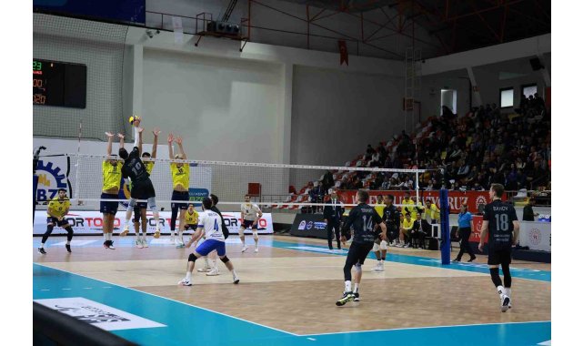 Gebze Belediyesi, Voleybol Efeler Ligi'nde normal sezonu 9. sırada tamamladı