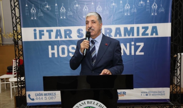 GENÇLER AYNI SOFRADA BULUŞTU: DİLOVASI’NDA BİRLİK VE KARDEŞLİK İFTARI