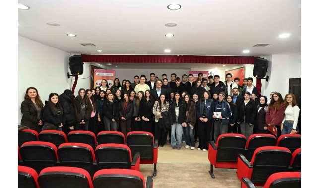 Gençler sordu, Başkan Kocaman yanıtladı