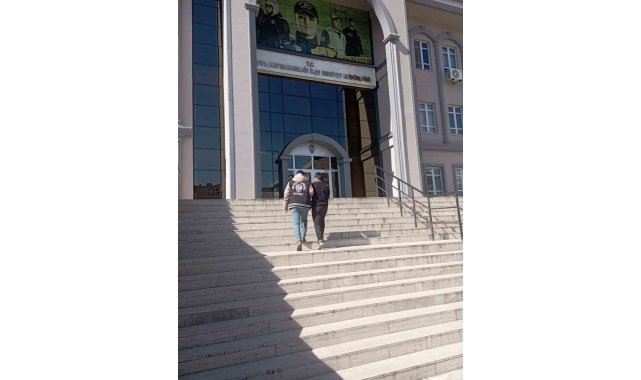 Kocaeli'de 183 dolandırıcılık dosyasından aranan şahıs yakalandı