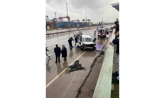 Kocaeli'de zincirleme kaza: 3 yaralı