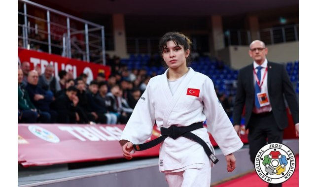 Milli judocu Tuğçe Beder, Tiflis Grand Slam'de altın madalya kazandı