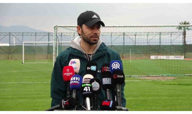 Selçuk İnan: "Hayallerim burada Kocaelispor ile Avrupa kupalarına katılabilmek"