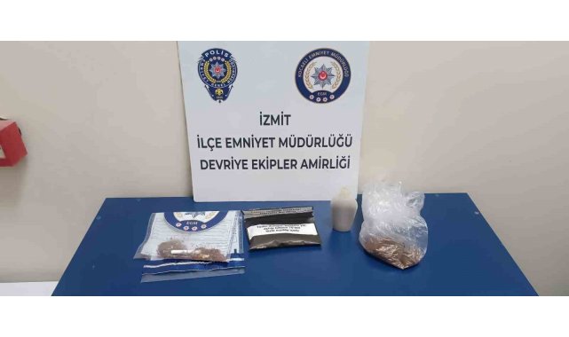 Üst aramasında narkotik madde ele geçirildi