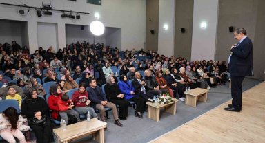 Yazar Hayati İnanç, Körfez'de vatandaşlarla buluştu