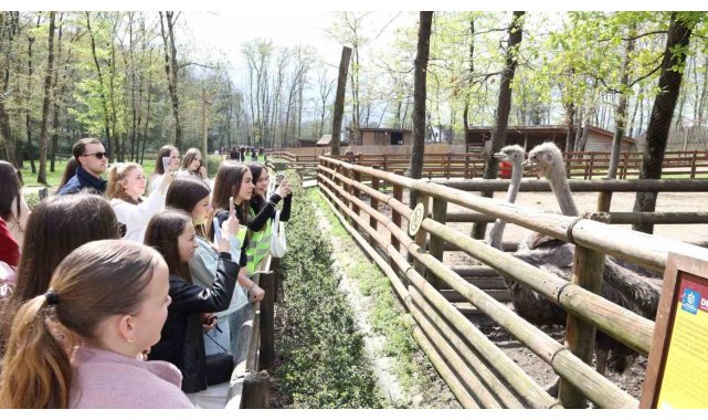 Batı Trakya'dan gelen 82 öğrenci Kocaeli'de ağırlandı