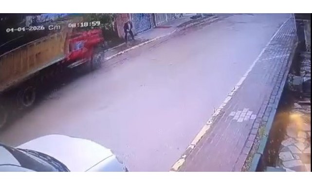 Freni boşalan kamyon dehşet saçtı: Yaşlı adam feci şekilde can verdi