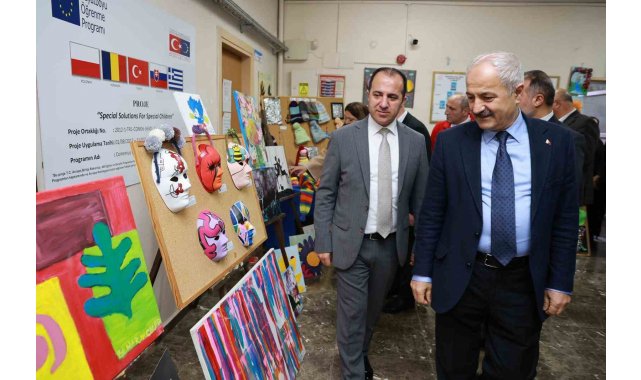 Gebze'de Dünya Otizm Farkındalık Günü dolayısıyla etkinlik düzenlendi