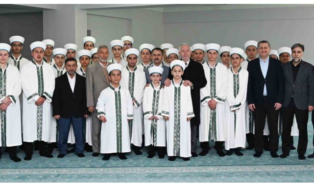 Gölcük'te 43 hafız icazet aldı