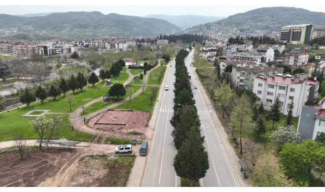 Gölcük'te kadın el emeği satış mağazası için çalışmalar başladı
