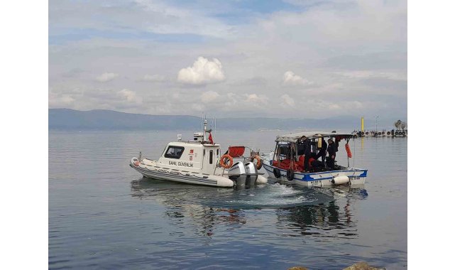 Kaçak midye ihbarı ekipleri alarma geçirdi