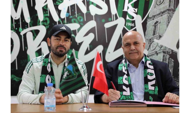 Kocaelispor'da Selçuk İnan ile yola devam, sözleşme 2028'e uzatıldı