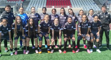 Körfez'in U-15 kızları sezona galibiyetle başladı