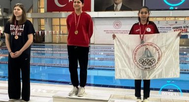 Körfezli genç yüzücüler TDT yüzme elemelerinde bölge birincisi oldu