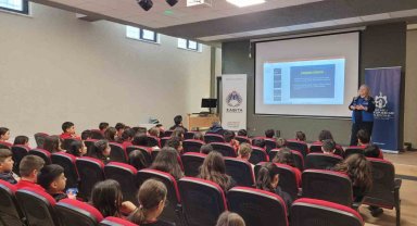 Öğrenciler bilinçli tüketici olmanın püf noktalarını öğreniyor