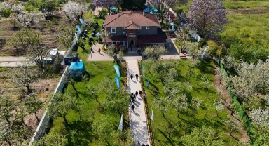 Saygınlar Kulübü Gölcük'te hizmete açıldı