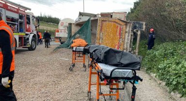 TEM'de 4 araç kazaya karıştı: İlk belirlemelere göre 2 ölü