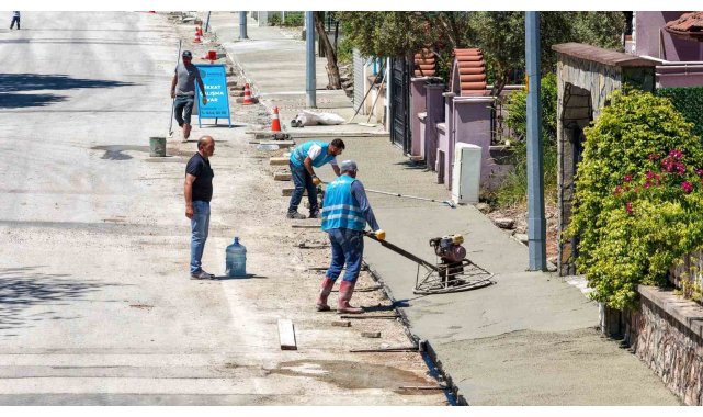 Başiskele'de mahalleler "Köşe Bucak Güzel İşler" çalışmasıyla yenileniyor