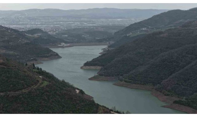 Kocaeli Valiliğinden Yuvacık Barajı için "kontrollü su deşarjı" uyarısı