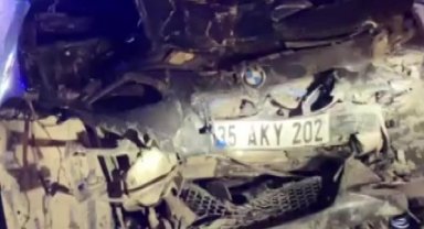 Kocaeli'de zincirleme kaza: 4 araç birbirine girdi, 3 yaralı