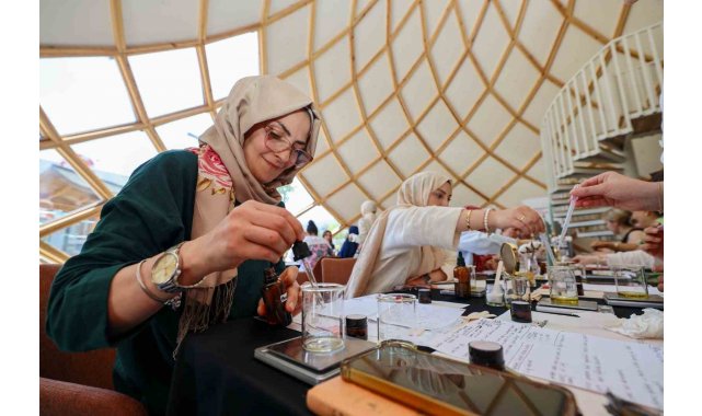 Başiskele'de kadınlar aromaterapi eğitimleriyle kendi doğal ürünlerini üretiyor