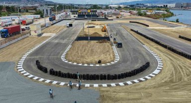 Başiskele'nin yeni merkezi Süpermoto Türkiye Şampiyonası ile kapılarını açıyor