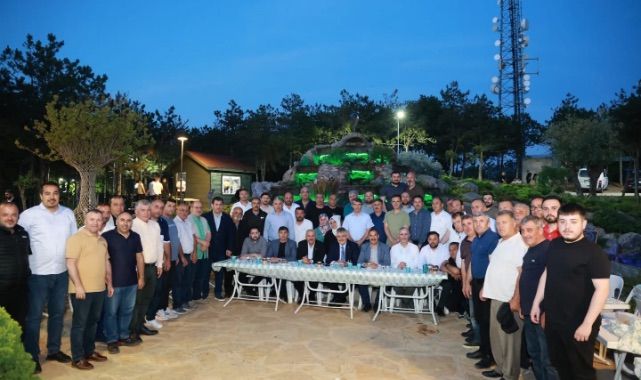  BAYRAKTEPE'DE GÜÇ GÖSTERİSİ! AK PARTİ GEBZE TEŞKİLATI TEK YÜREK