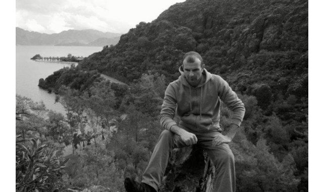 Bayram günü kız kardeşinin sevgilisini öldüren sanığa müebbet hapis