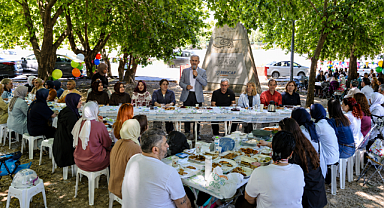 ÇAYIROVA'DA YER Mİ YOK? BAŞKAN ÇİFTÇİ PERSONELİ GEBZE'DE TOPLADI