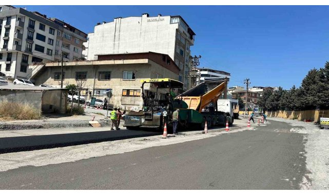 Çayırova Uğur Mumcu Caddesi yenileniyor