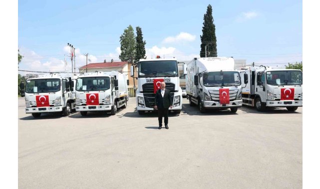 Darıca Belediyesinin araç filosuna 5 yeni hizmet aracı eklendi